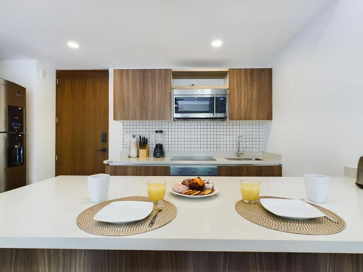 Spacious And Centrally Apartment A Few Streets From The Beach By Yeah 신데 델 카르멘