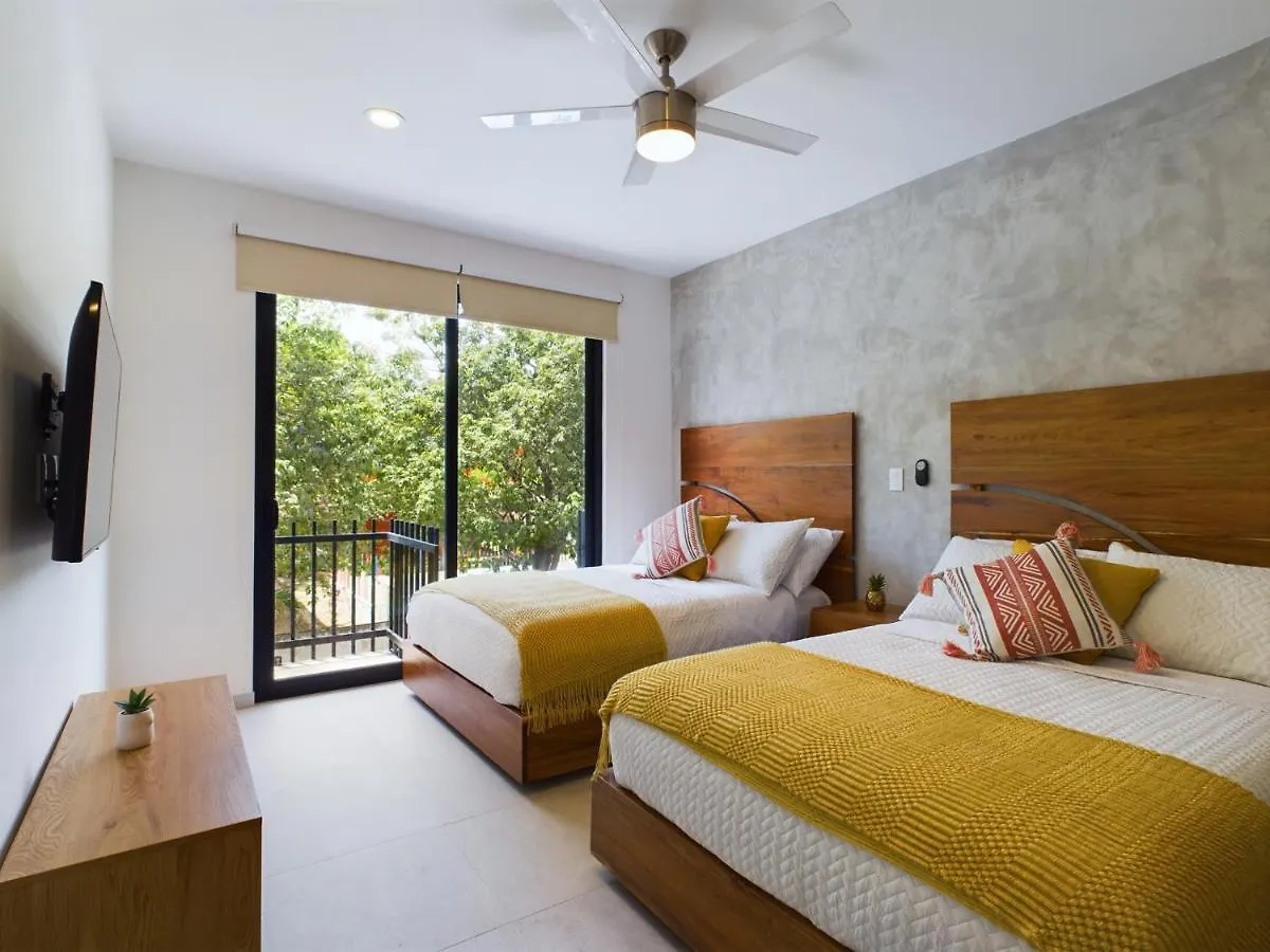 Spacious And Centrally Apartment A Few Streets From The Beach By Yeah Playa del Carmen